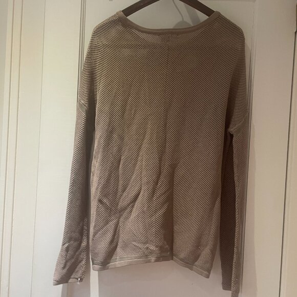 Vince Engineered Mesh Sweater in Deep Tan/Beige, Size Medium - Picture 3 of 7